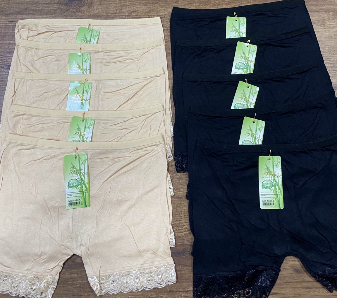 Quần đùi cotton mặc trong váy viền ren