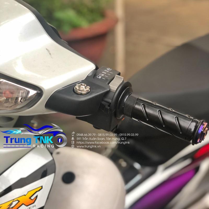 Cùm công tắc đa chức năng gắn xe máy.