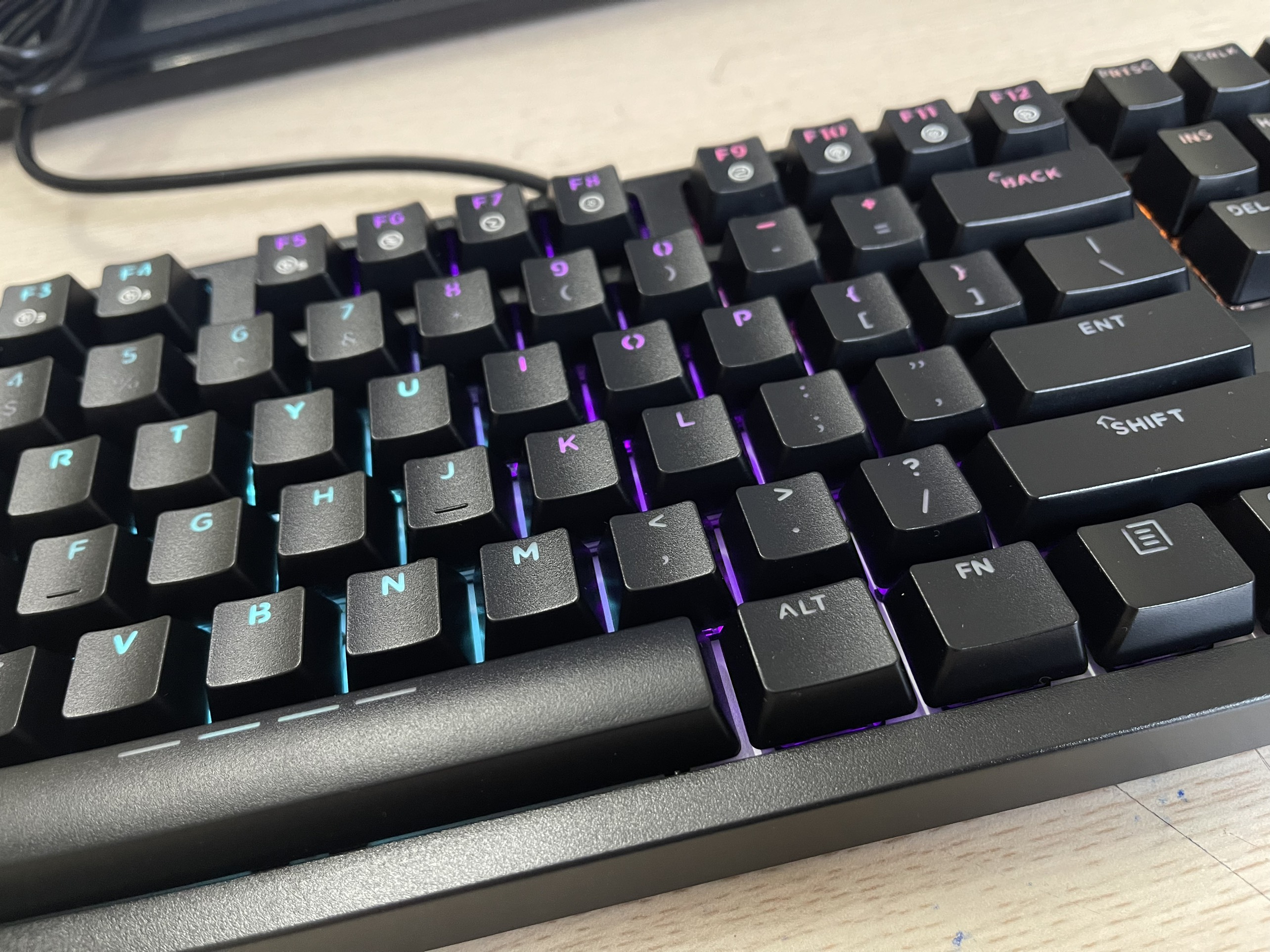 Bàn phím cơ Gaming DAREU EK1280s 104KEY (MULTI LED)