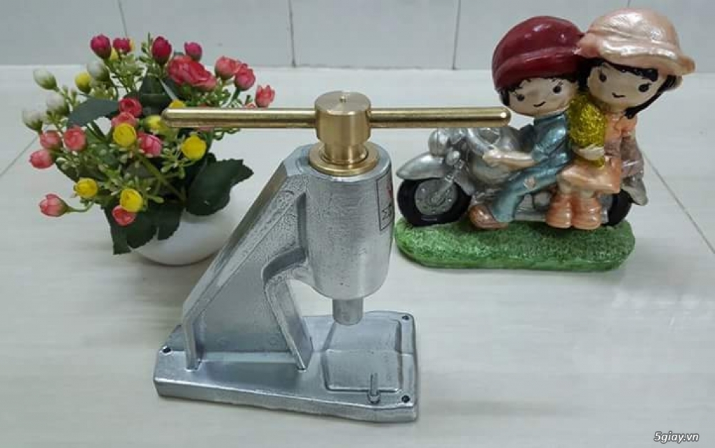 Combo máy đóng nút bọc vải khuôn 16li khuôn 20li 100 phôi 16li 100 phôi 20li