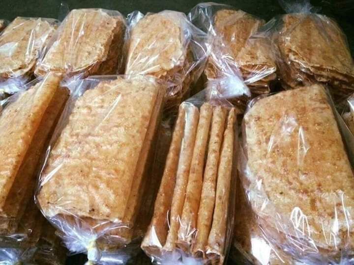 5 miếng bánh tráng mắm ruốc thơm ngon