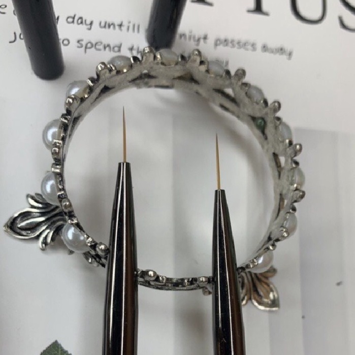 Cọ Nét Cán Đen Siêu Đẹp 11mm