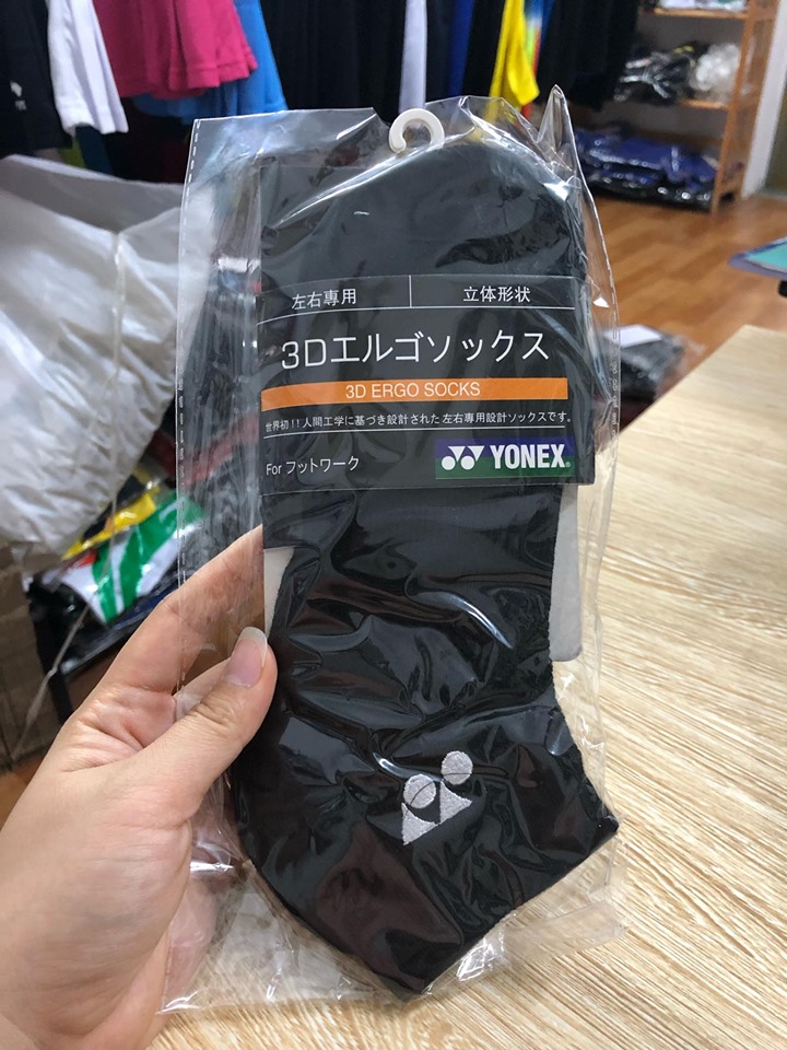 Tất Yonex ngắn 1 màu