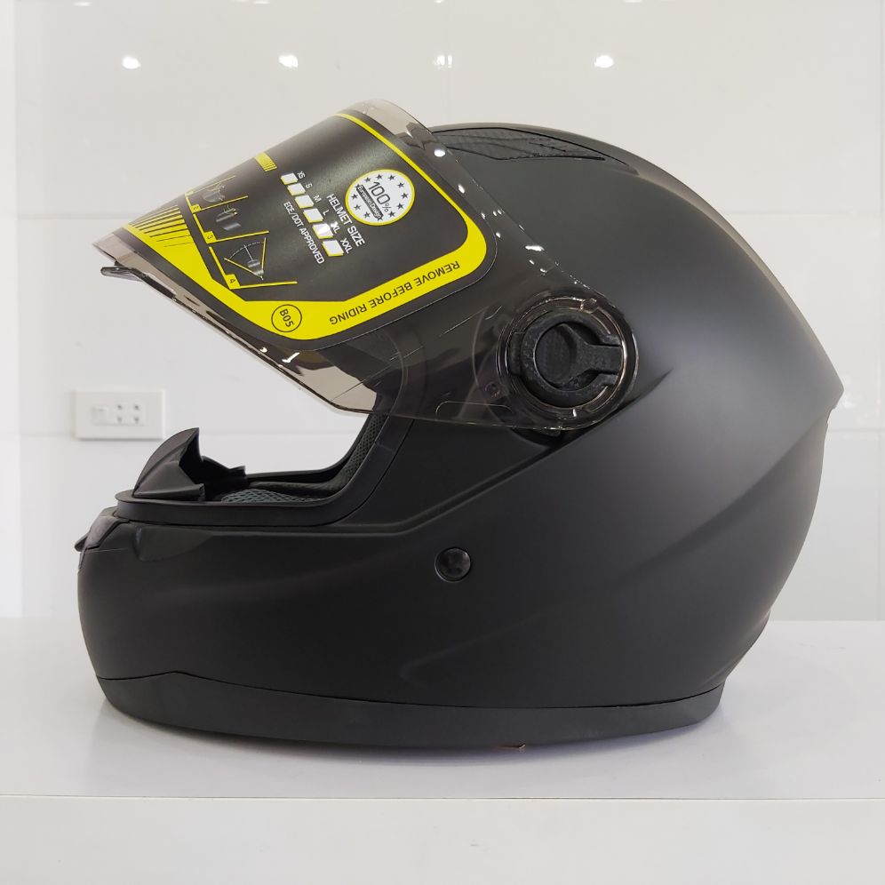 MŨ BẢO HIỂM FULLFACE CHÍNH HÃNG ROYAL M136(ĐƯỢC CHỌN MÀU KÍNH)