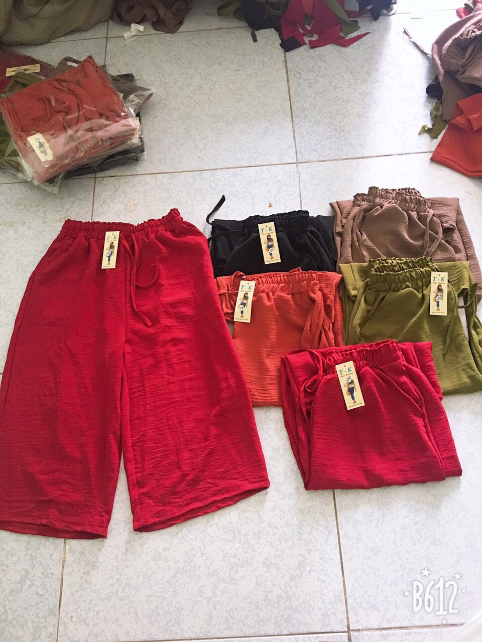 [HCM]Quần lửng Đũi ống rộng(size 40-65kg)