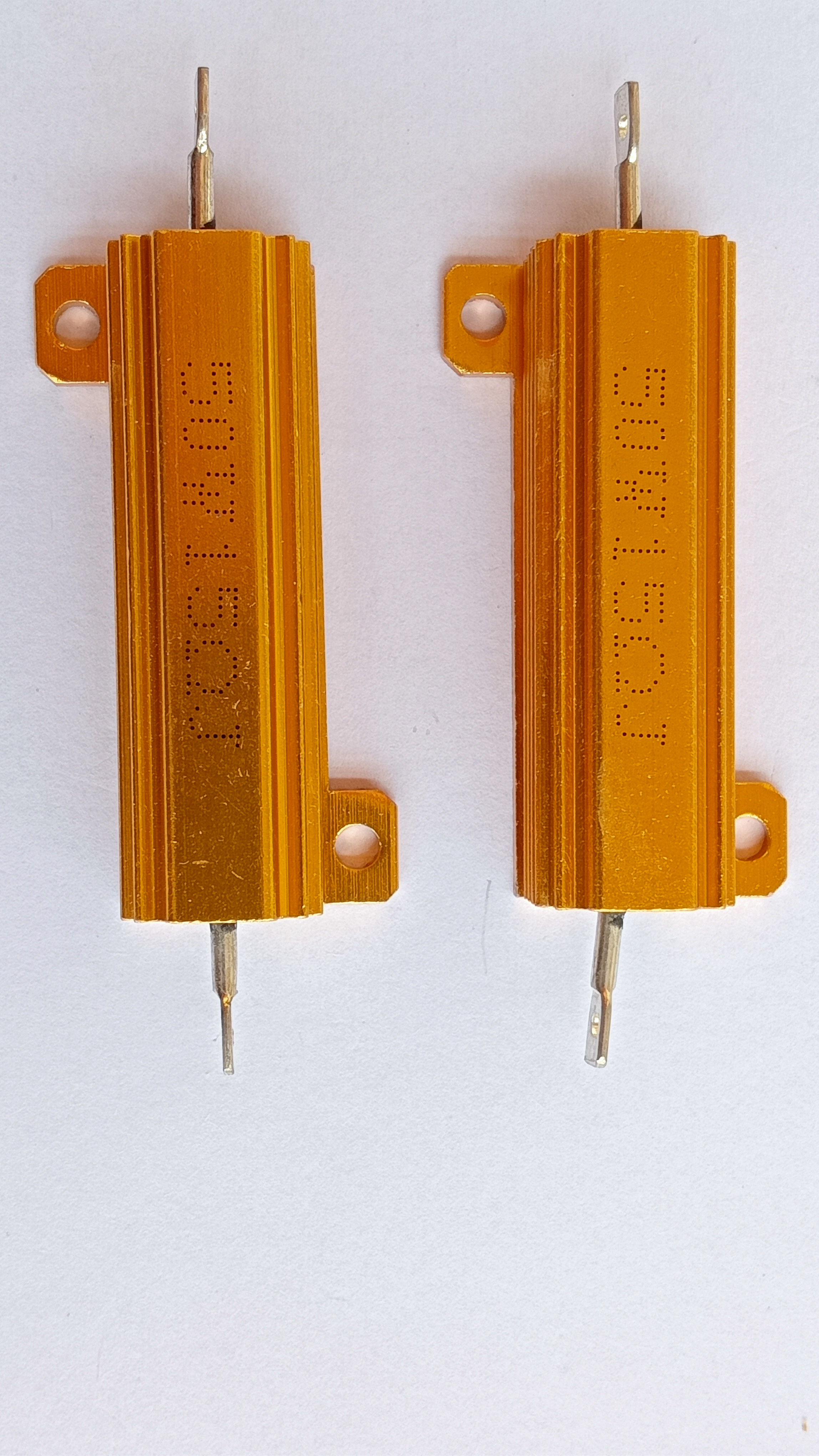 Trở nhôm 50w - 15 Ohm