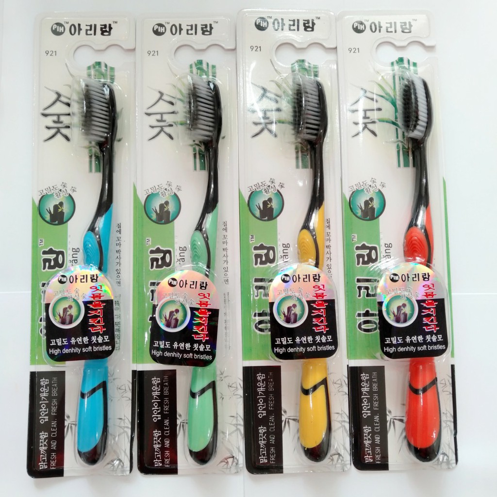 Bàn chải than tre hoạt tính Bossi