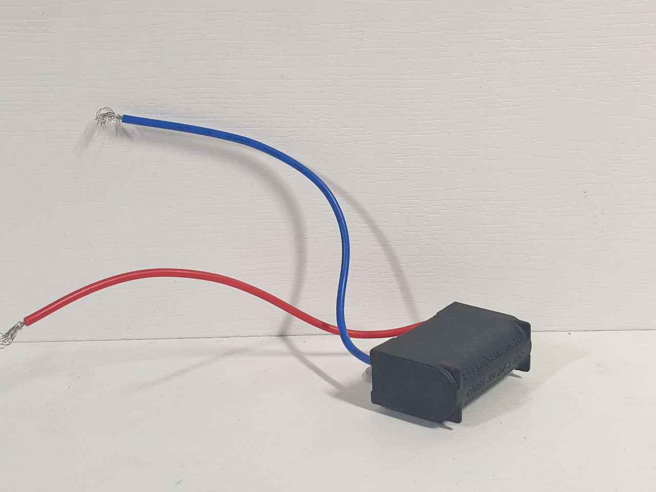 Tụ quạt 1.5uf và 2uf - chuyên phụ tùng quạt