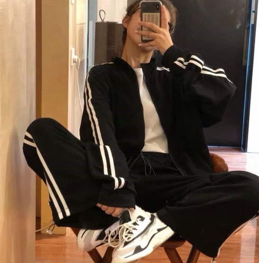 Sét ĐỒ NAM NỮ bộ ba sọc viền trắng ngực áo + quần ba sọc sét trang phục unisex có áo khoác nỉ CB567