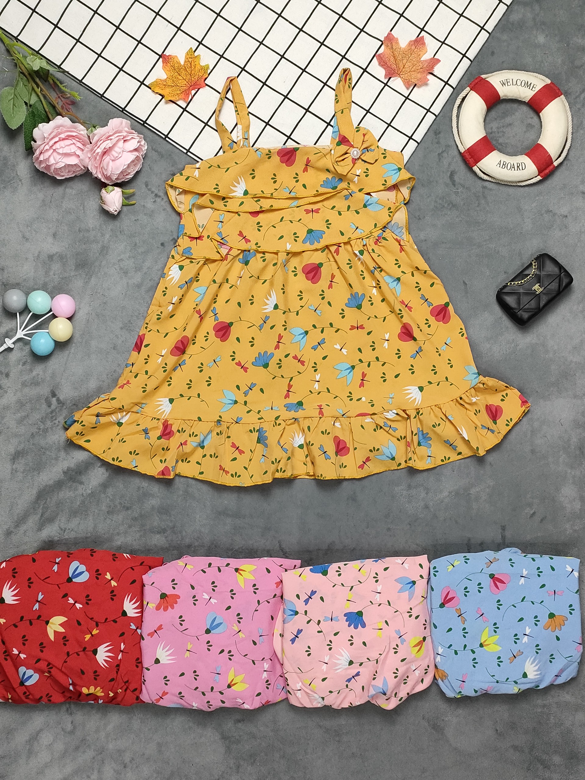 Đầm lụa  bé từ 8-16kg (giao màu ngẫu nhiên)