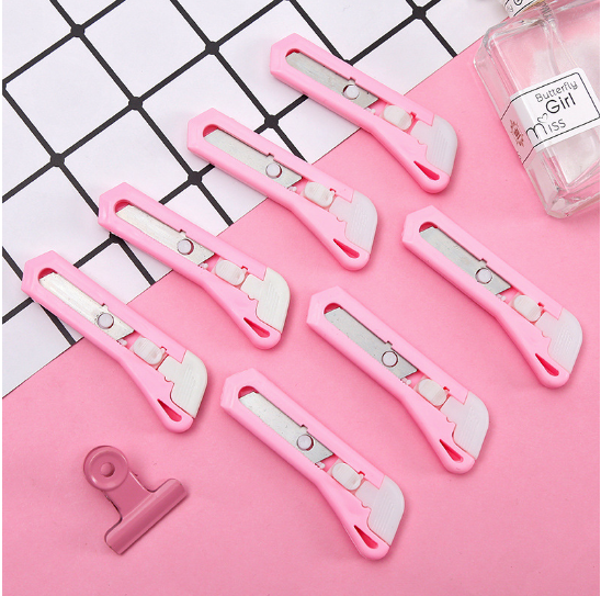 Dao dọc dấy mini màu hồng ,đồ dùng học sinh