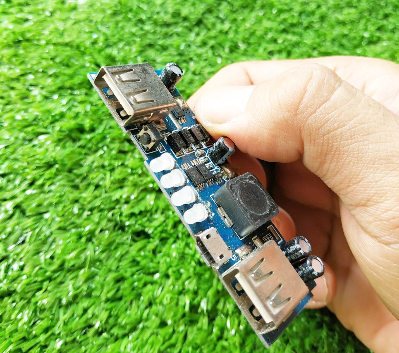 Mạch sạc dự phòng 5V2A tháo box (0005)