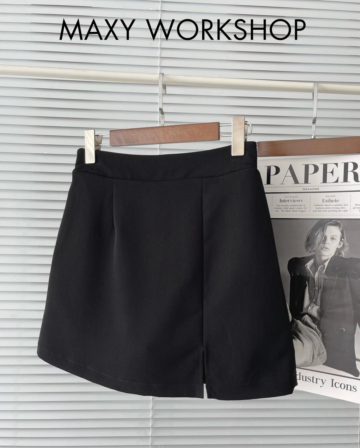 Quần váy xẻ tà phía trước Split Skirt Maxy Workshop