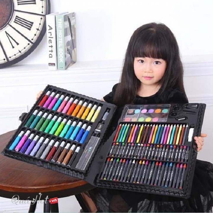 Bút Màu 150 món cho bé tập vẽ
