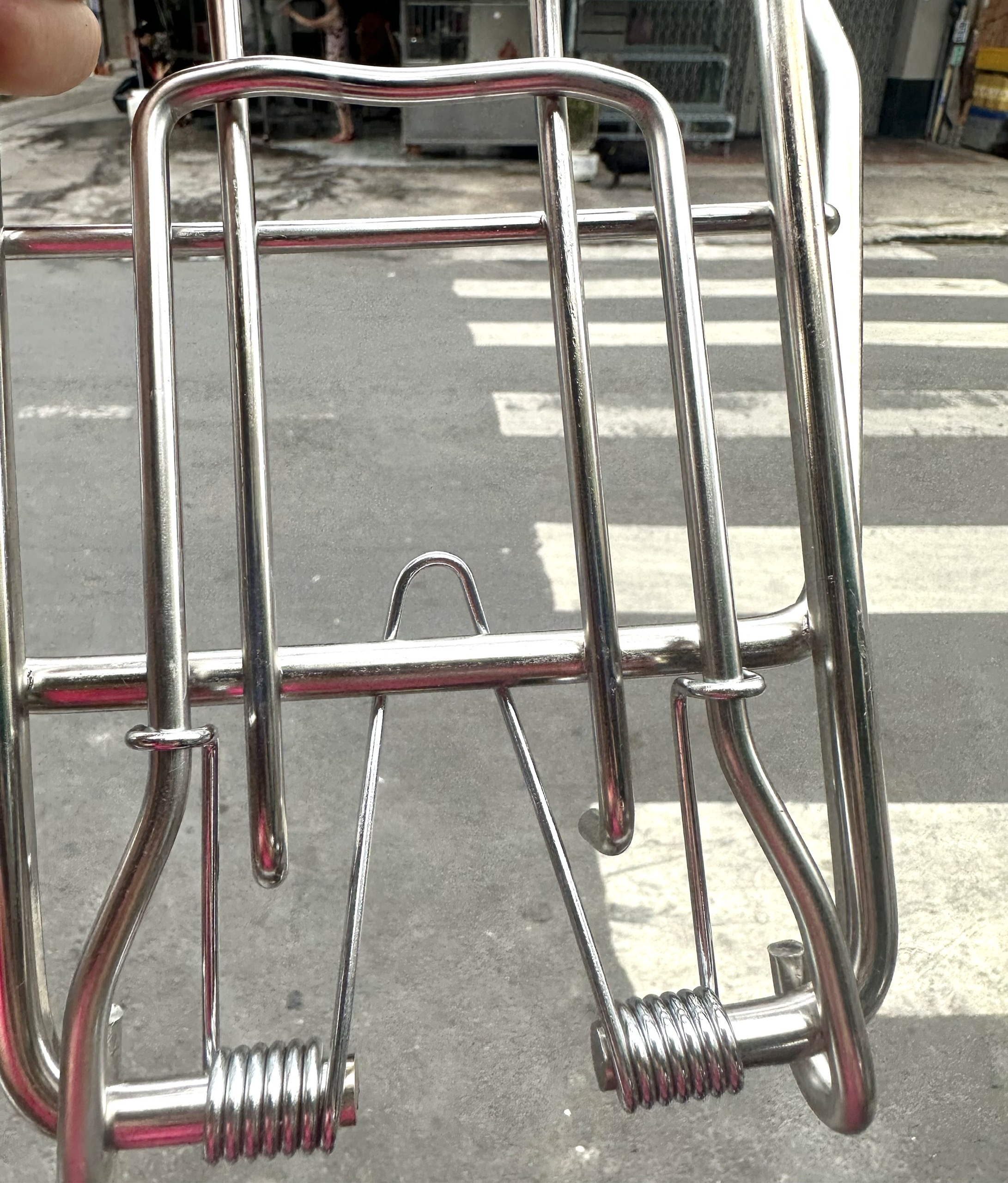 BAGA MŨI TRƯỚC XE DREAM INOX 10LY CÓ KẸP