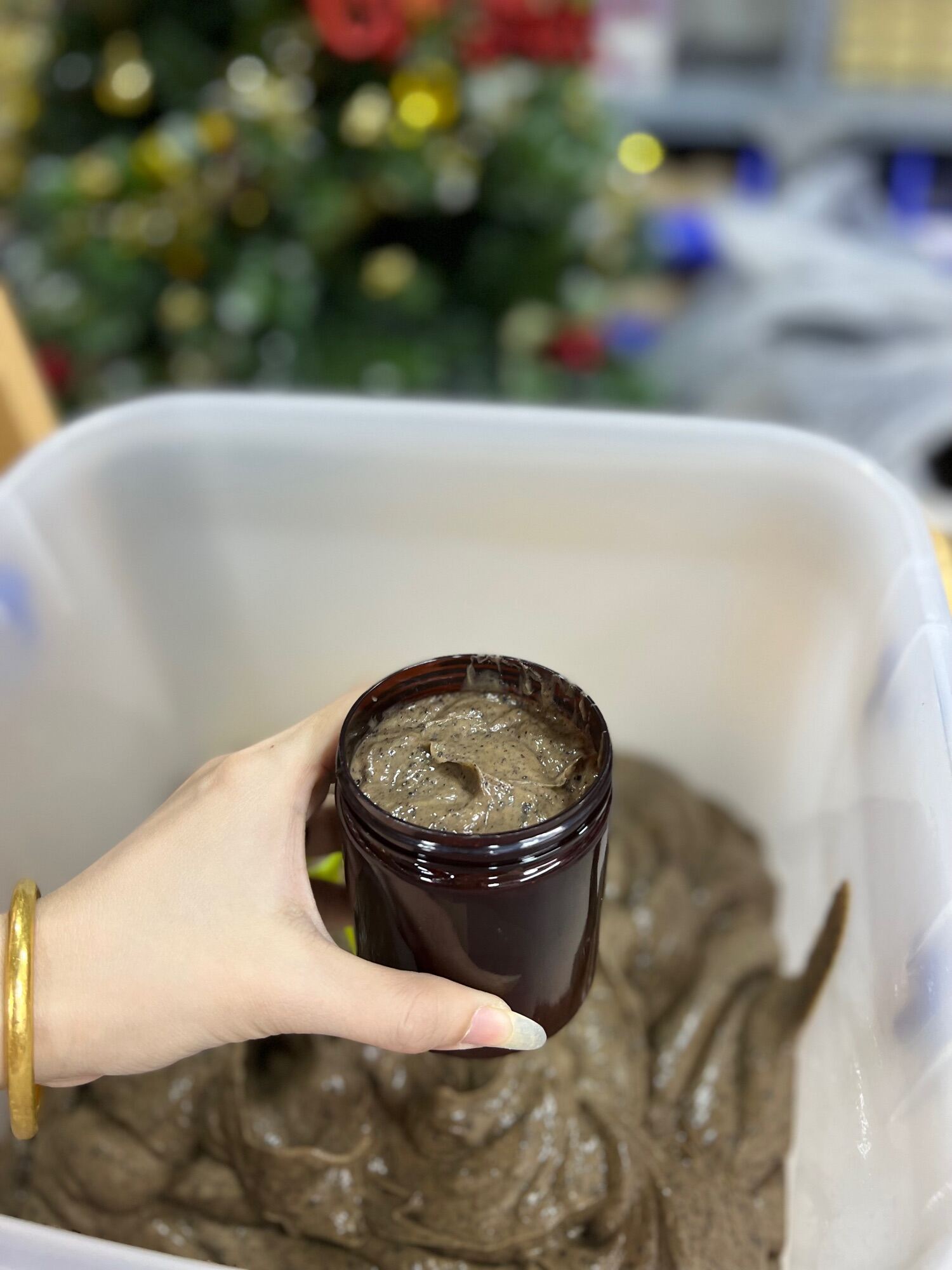 Lẻ hộp 500g tẩy tế bào cà phê sữa dừa