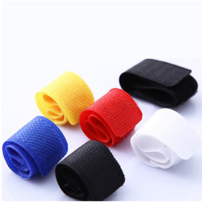 Combo 24 miếng dán thu gọn dây điện tiện dụng
