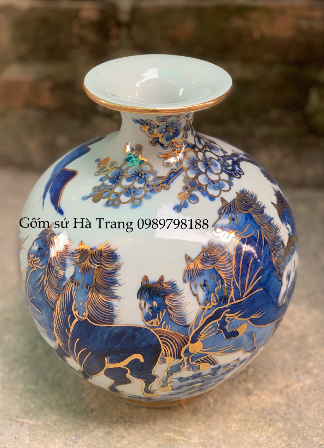 Bình hút tài lộc size mini gốm sứ Bát Tràng cao cấp vẽ vàng 24k hoạ tiết mã đáo thành công