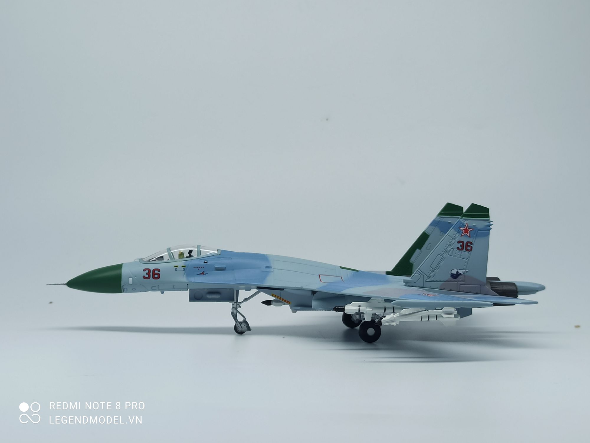 🛩Mô hình máy bay Su27SK số hiệu 36