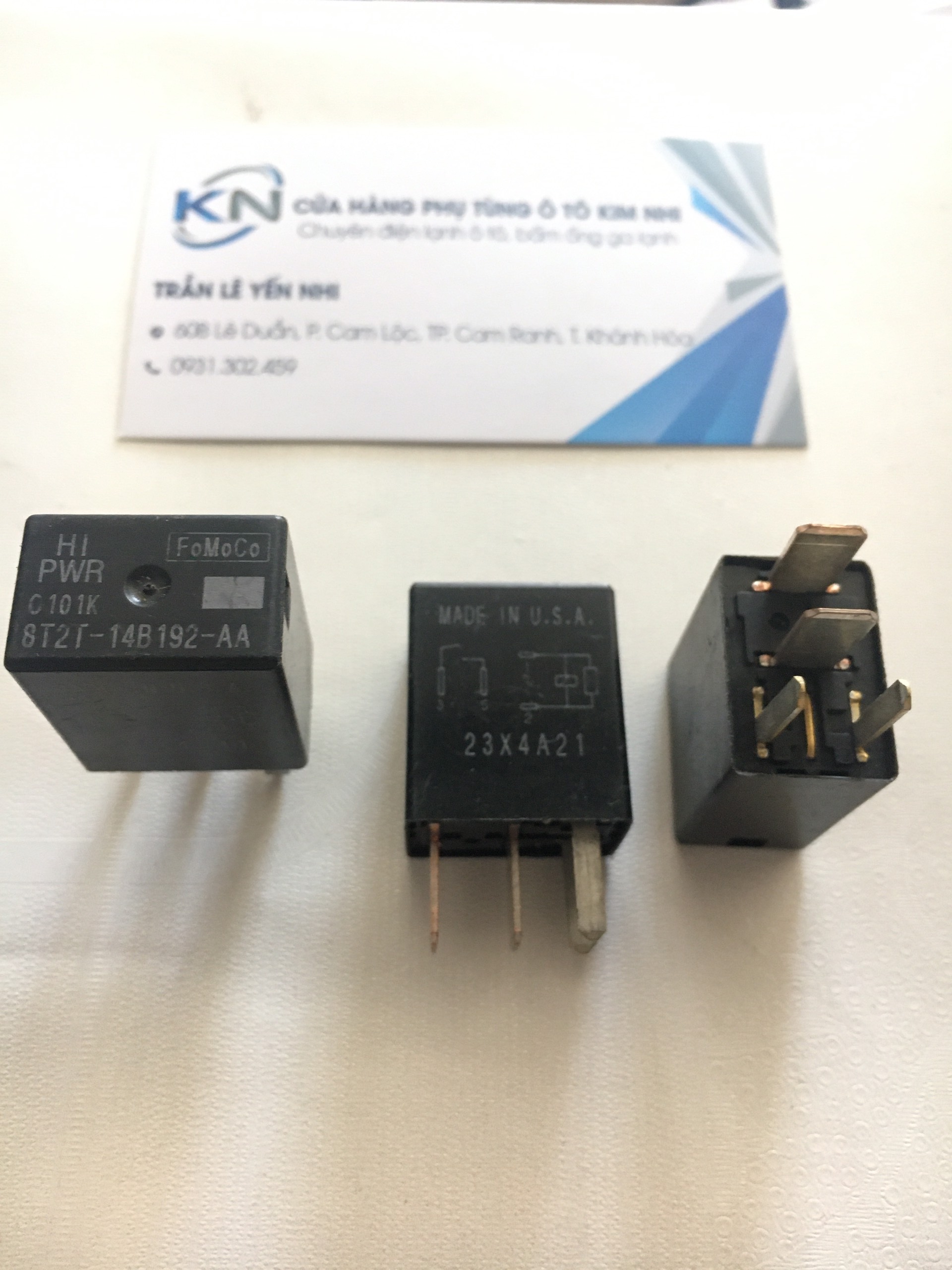 Relay ford 4 chân 2 chân to 2 chân nhỏ như hình