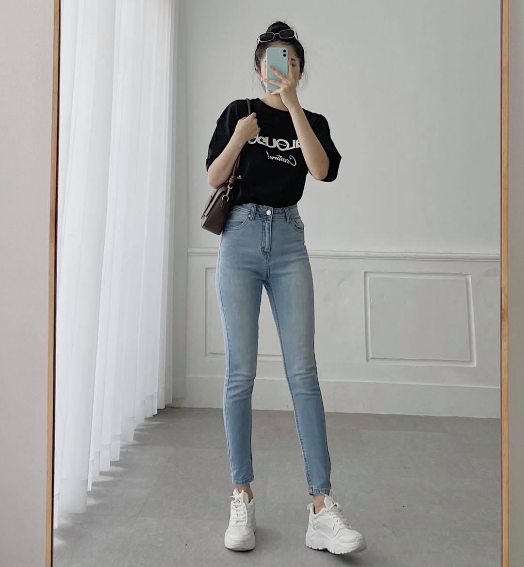 Quần Jeans Skinny Trơn Basic VNXK Móm Store