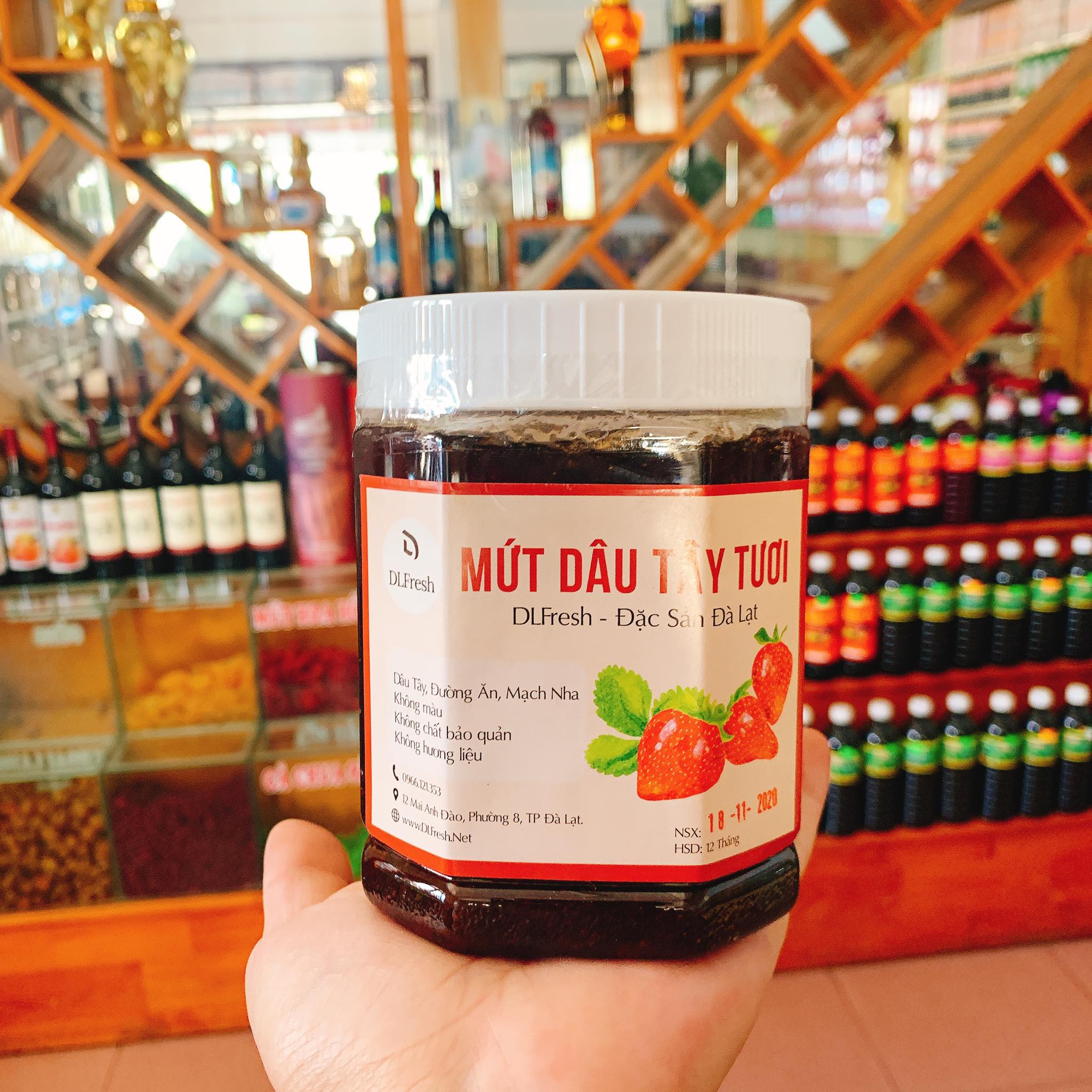 Mứt Dâu Tây DLFRESH Đặc Sản Đà Lạt Hũ 900gr
