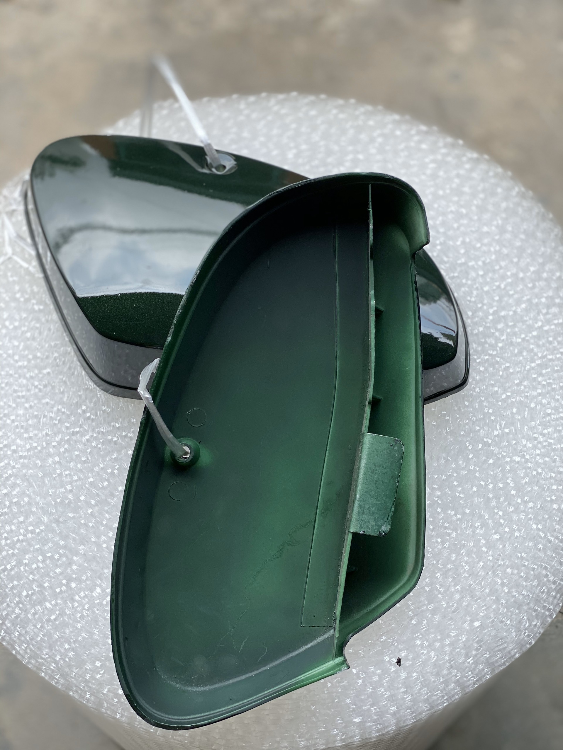 Đôi cốp honda cub 81 ( màu xanh dưa hấu)