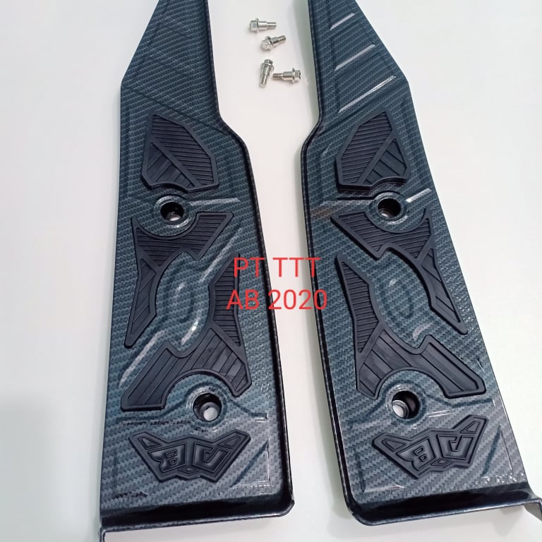 GÁC CHÂN AIR BLADE 2020 CACBON