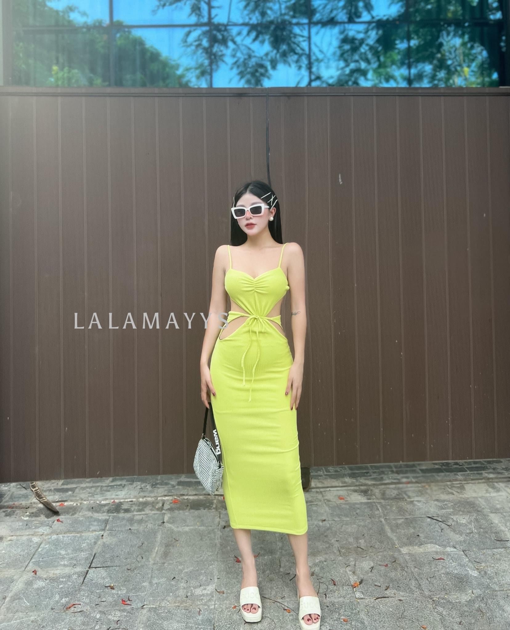 đầm gân hai dây có mút ngực