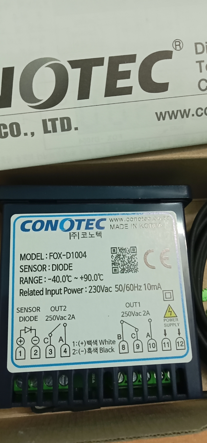 Bộ điều khiển nhiệt độ FOX D1004( DSFOX XD20 2OUT)