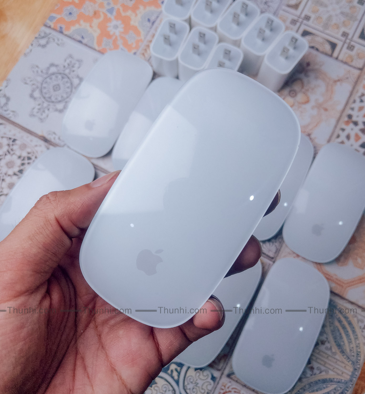 Chuột cho Macbook, chuột Bluetooth Magic Mouse 2 - A1657 (MLA02ZM/A) | Bảo hành 6 tháng