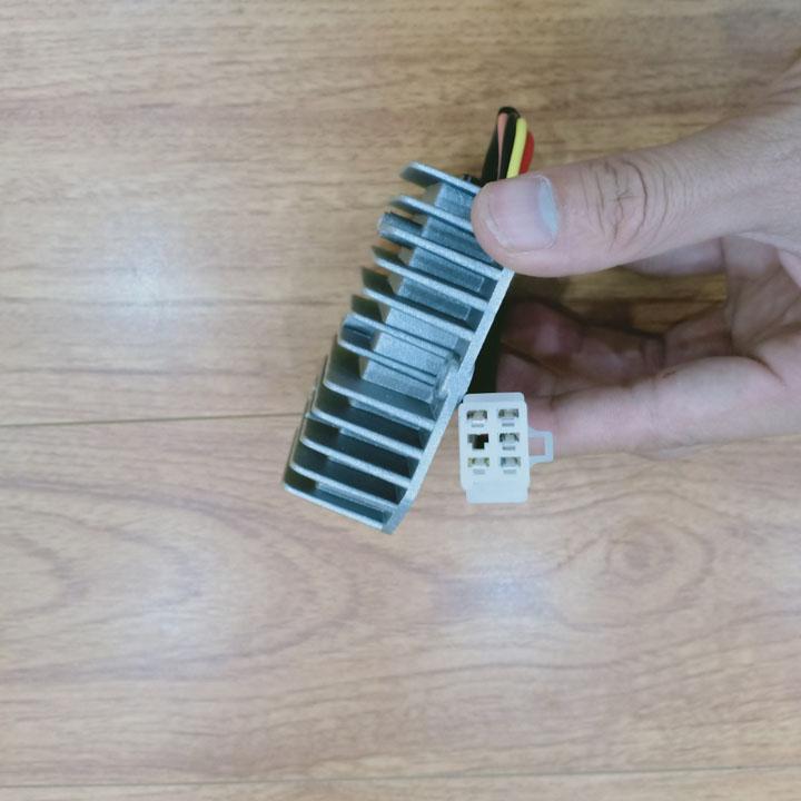 Sạc độ ắc quy cho xe máy ATTILA