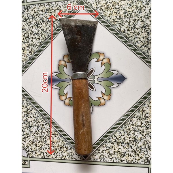 sủi tường bằng thép cán gỗ