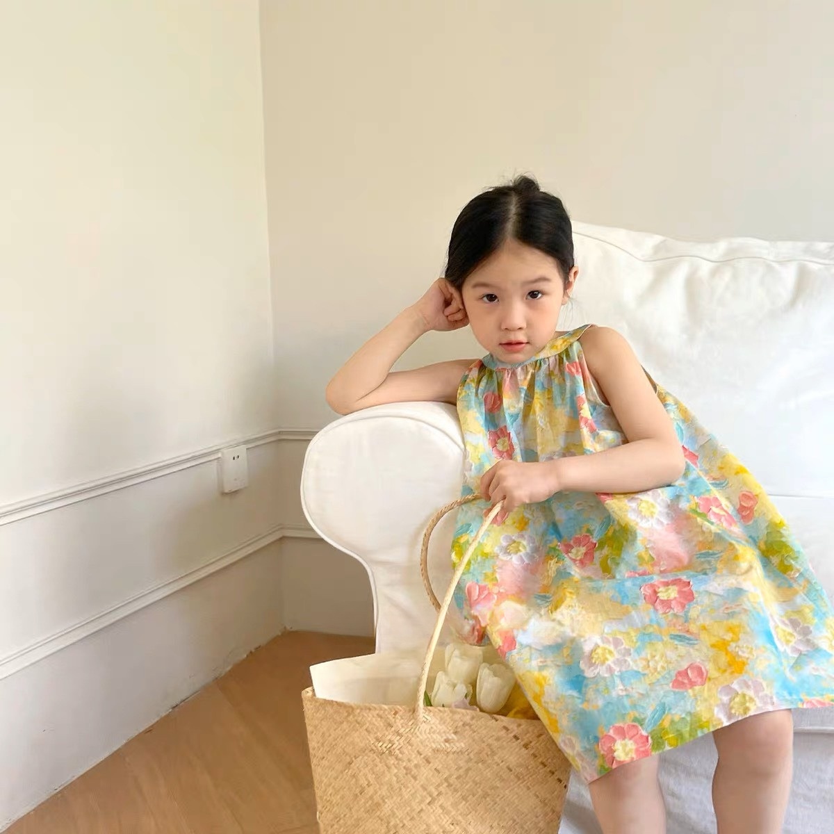 Váy đầm cho bé gái xinh xắn gelu kids họa tiết hoa nhí vintage phối cổ viền  ren chất liệu thô mềm mát - v046