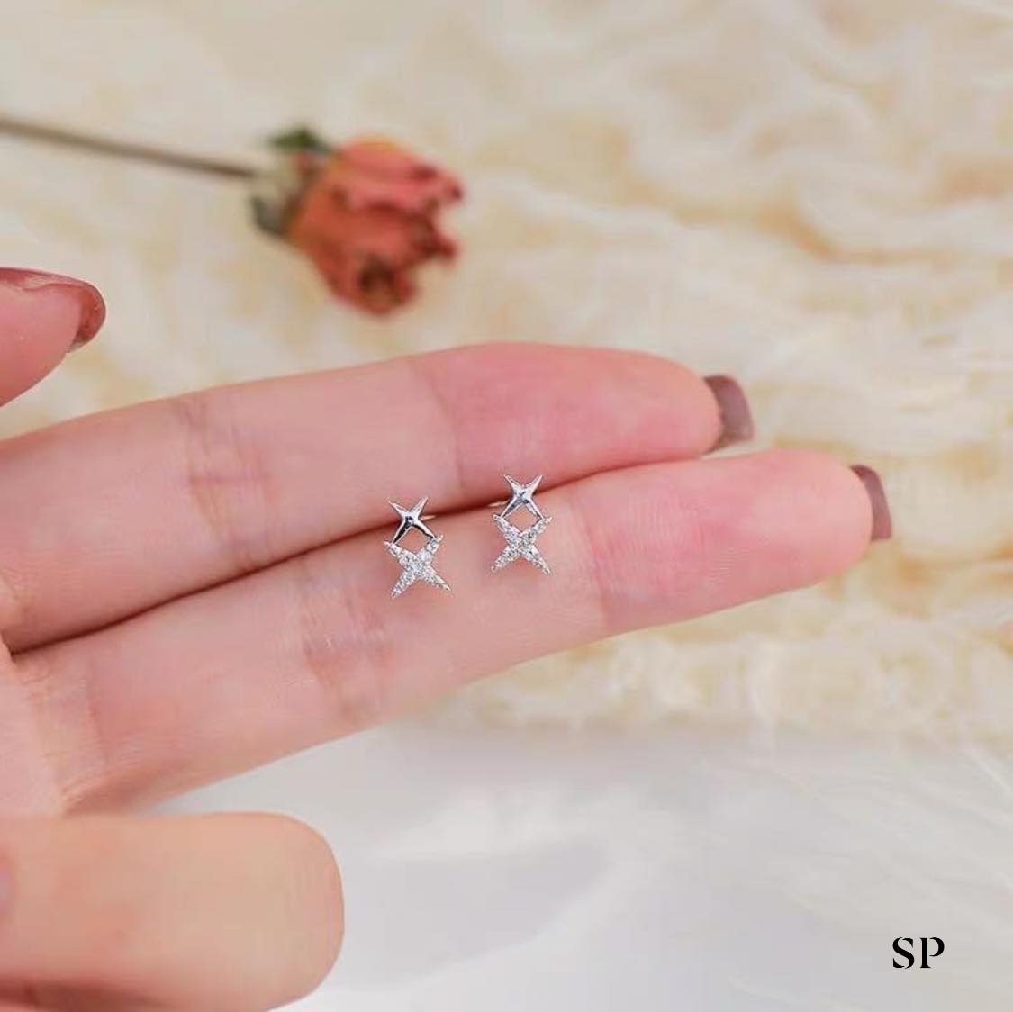 Bông tai nụ bạc ta hình sao MS27b