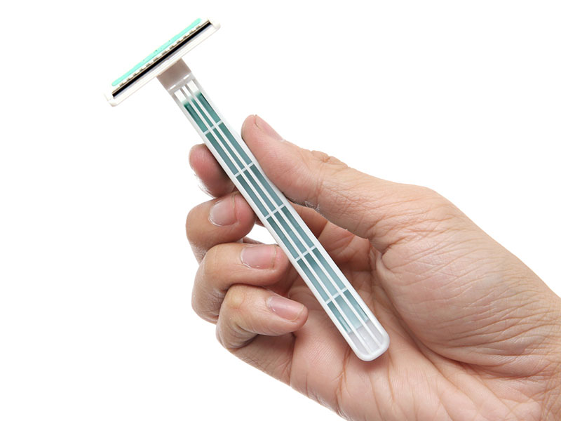 DAO CẠO RÂU SCHICK EXACTA