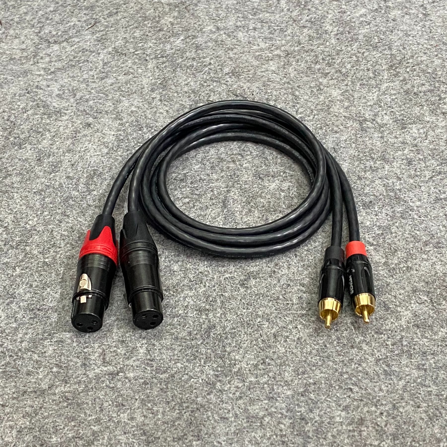 Dây Tín Hiệu Canon Cái Ra Bông Sen(RCA,AV) Hitachi