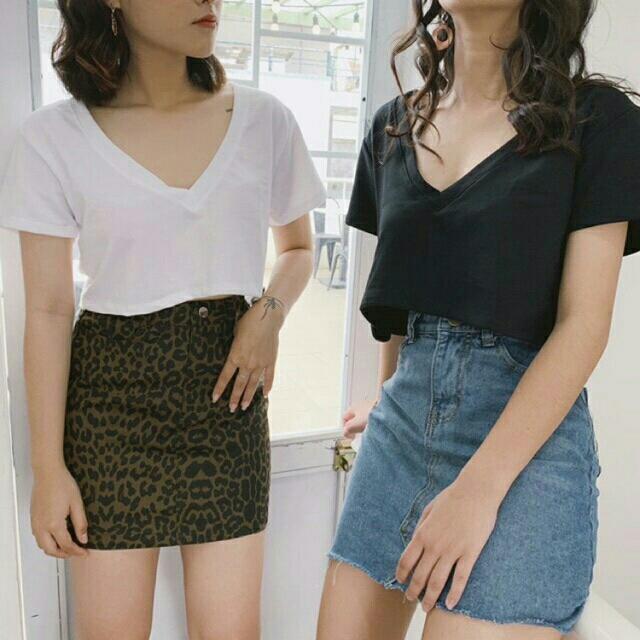 Áo croptop cổ tim
