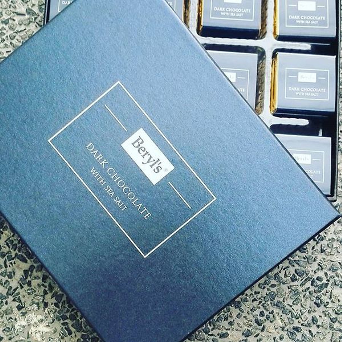 Date 05/27  Socola đắng Beryl's 216g  vị muối biển 216g -  Dark Chocolate Sea Salt
