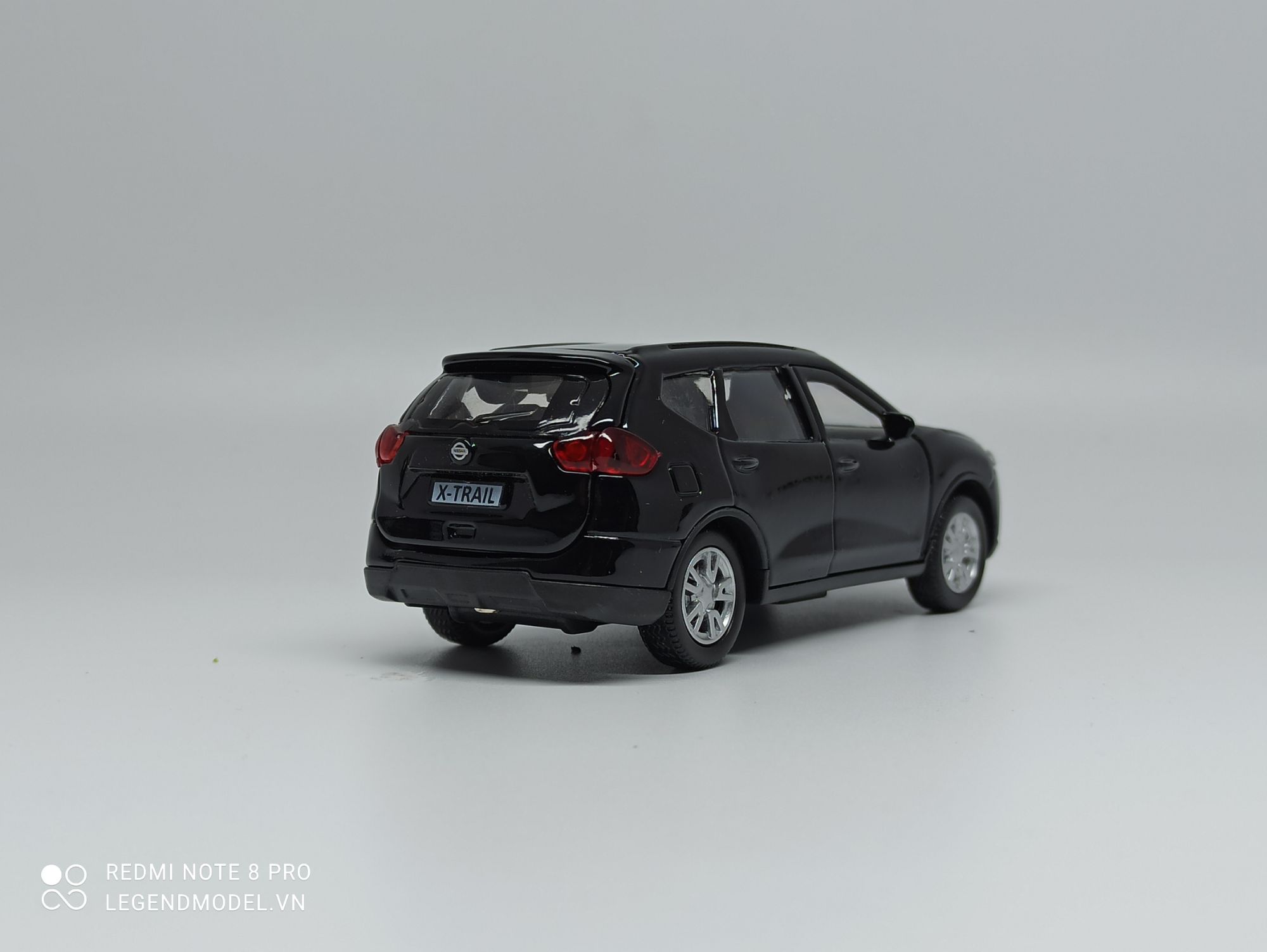 Mô hình Nissan X Trail