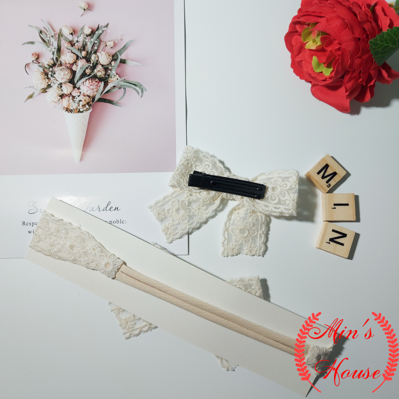 [ Mẫu mới ] Băng Đô Nơ Trắng Cho Bé Gái
