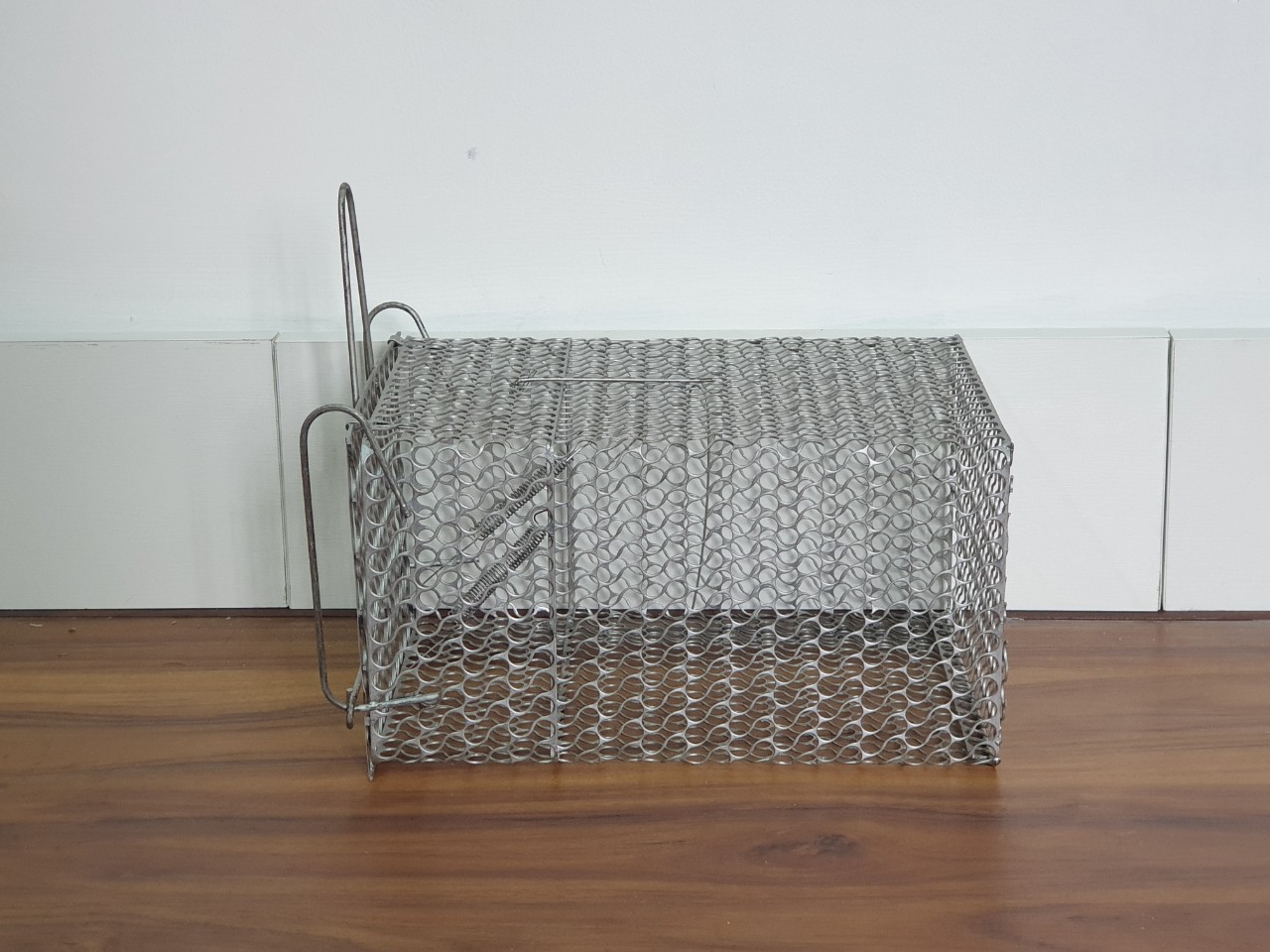 Bẫy lồng chuột sắt KT: 25x18x14 cm (có thể tái sử dụng nhiều lần)