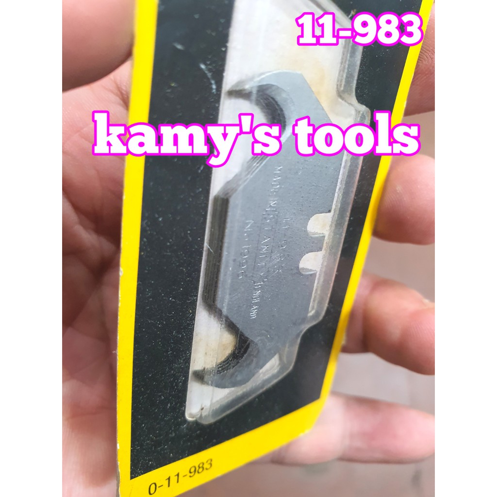 Lưỡi dao rọc cáp cong Stanley model 11-983 (1 vĩ/5 lưỡi)