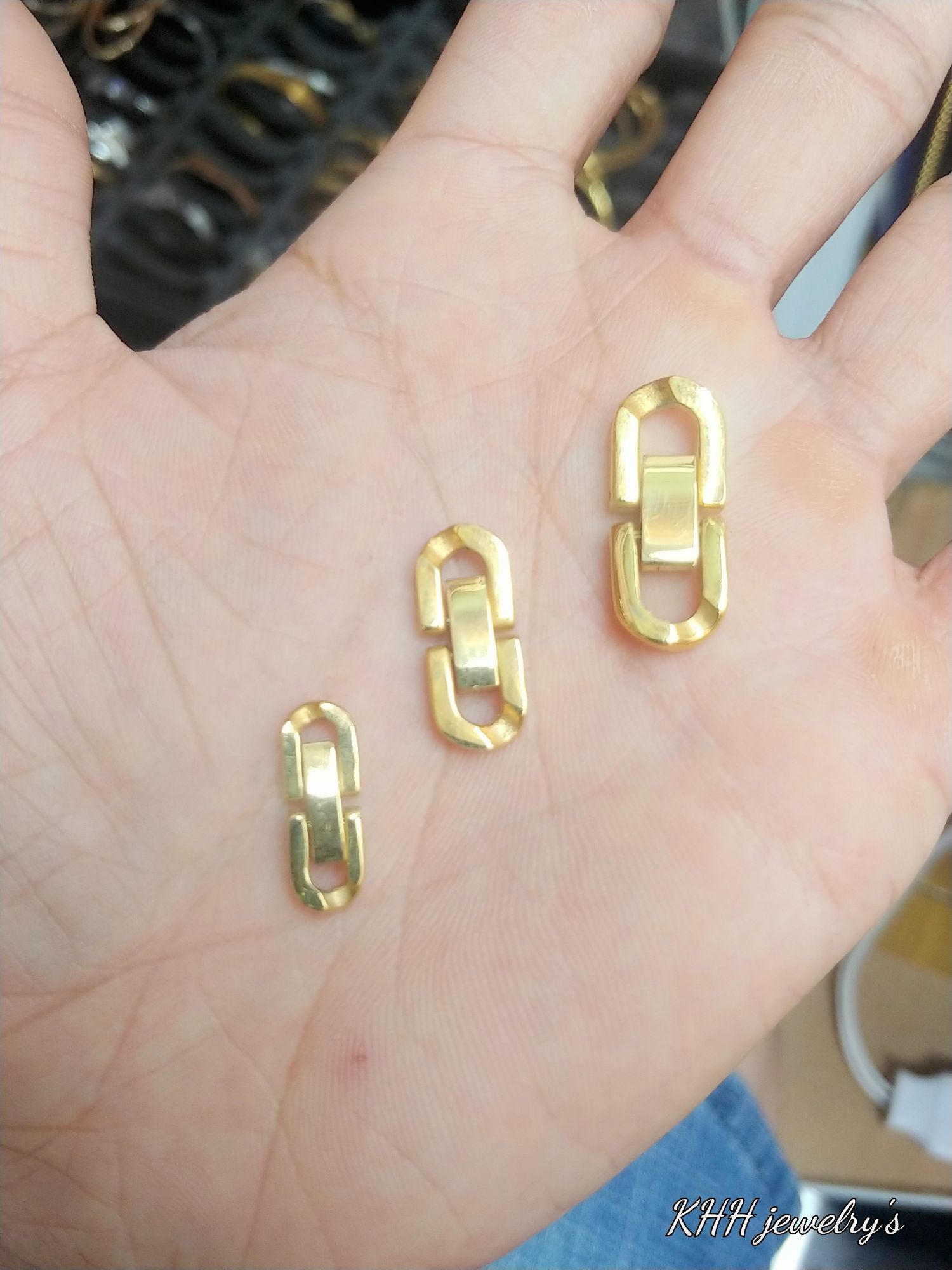 (Hàng PDV Không Phai+ Có ký hiệu) Móc khóa bấm titanium cao cấp-Dùng cho lắc tay dây chuyền đồng hồ, tắm rửa thỏa mái