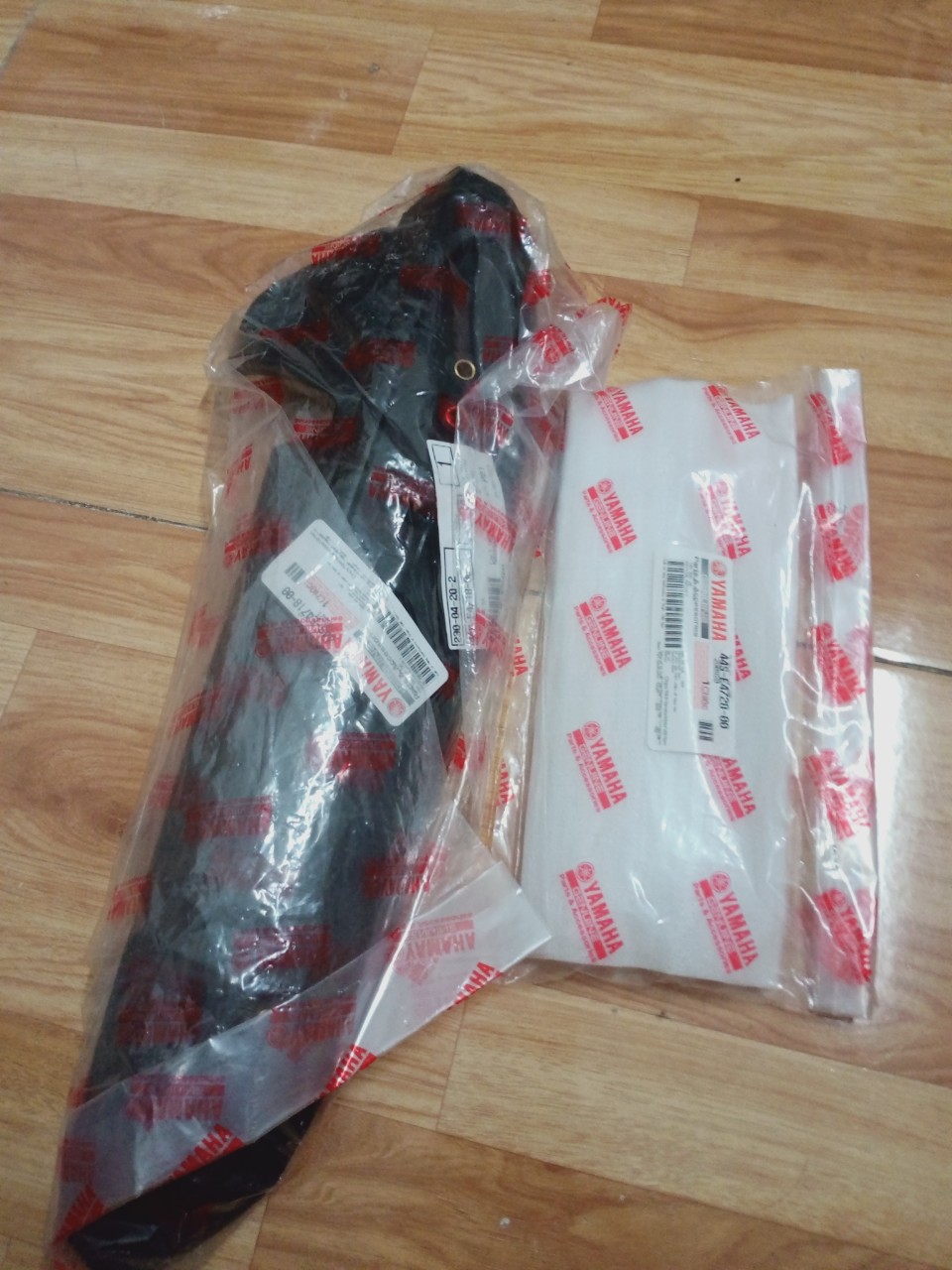 Ôp pô, che pô xe Luvias hàng zin, 2 MIẾNG
