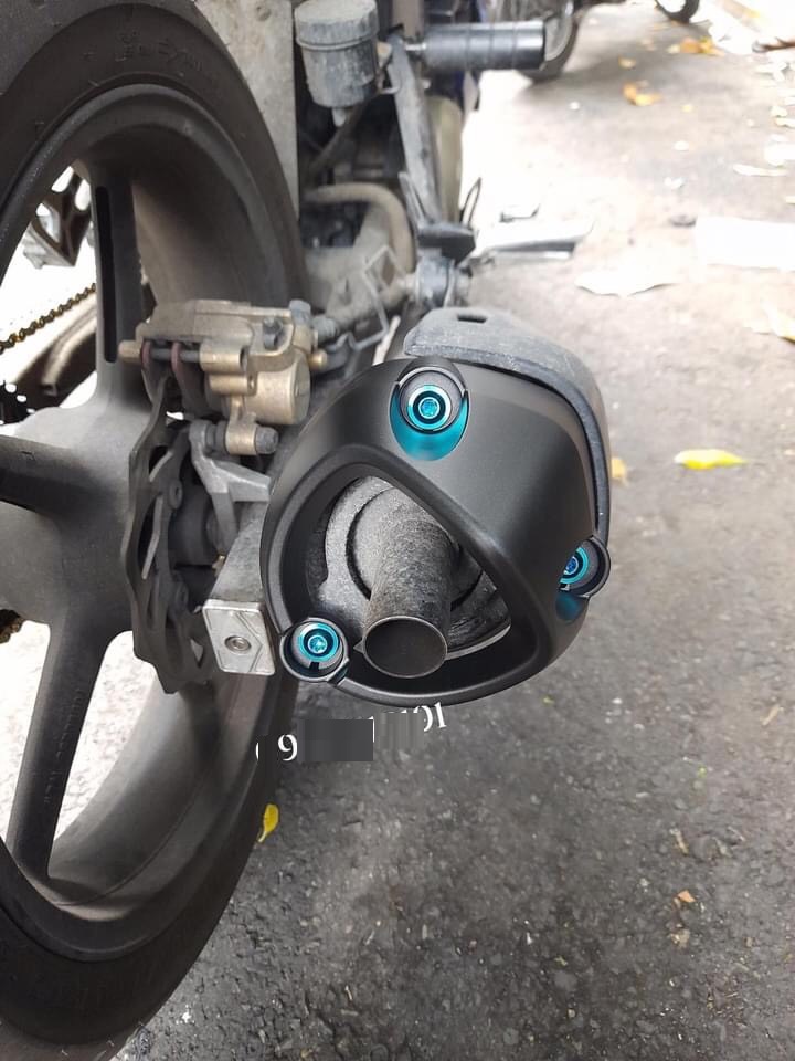 [HCM]CHỤP PÔ ĐEN NHÁM CHO EXCITER 150