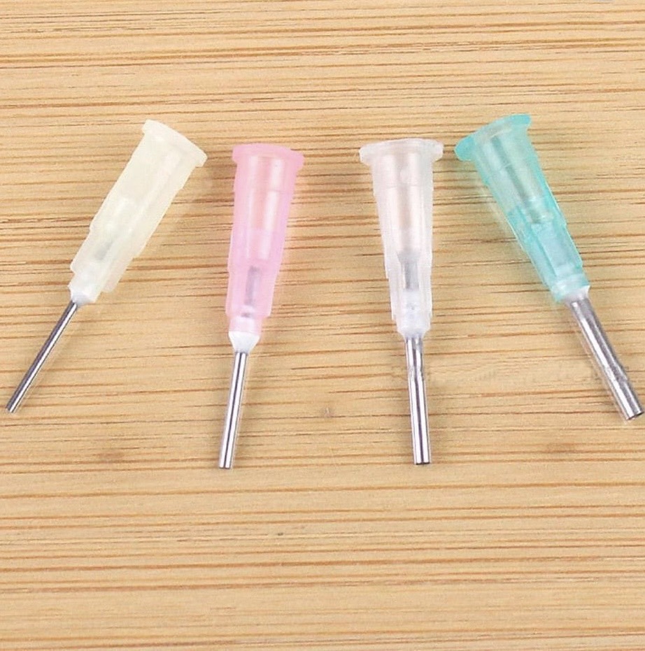 Đục lỗ núm ti - Dập lỗ núm ti tăng size cho bé