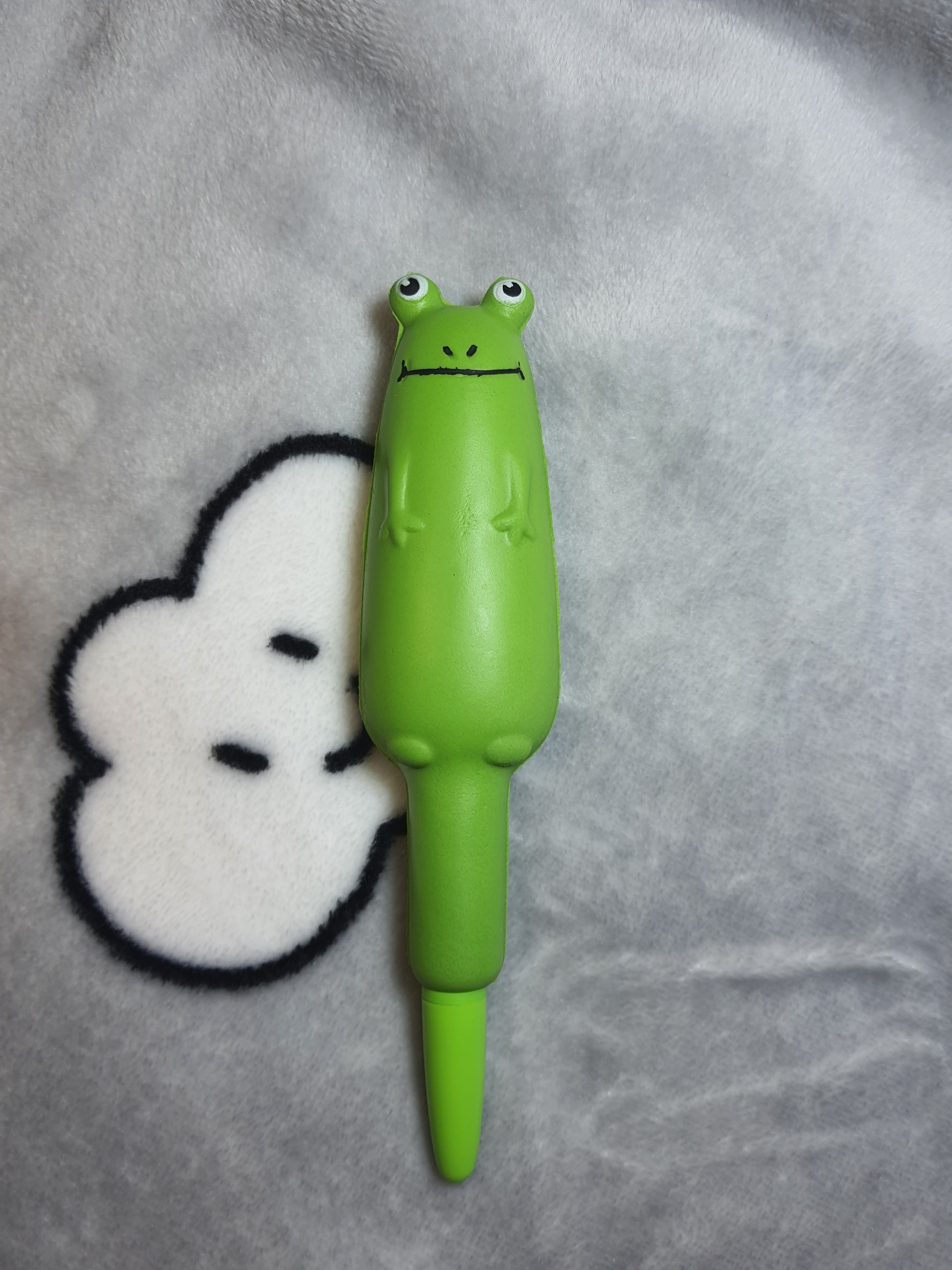 Bút gel đen Squishy dễ thương