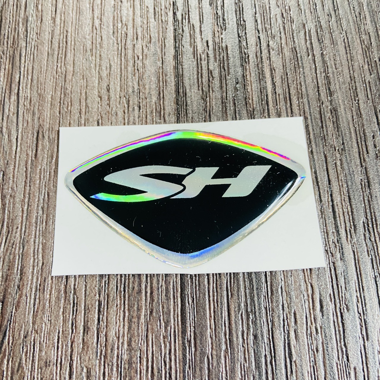 TEM LOGO CHỮ SH TRANG TRÍ XE CAO CẤP (MÀU ĐỎ ĐEN)