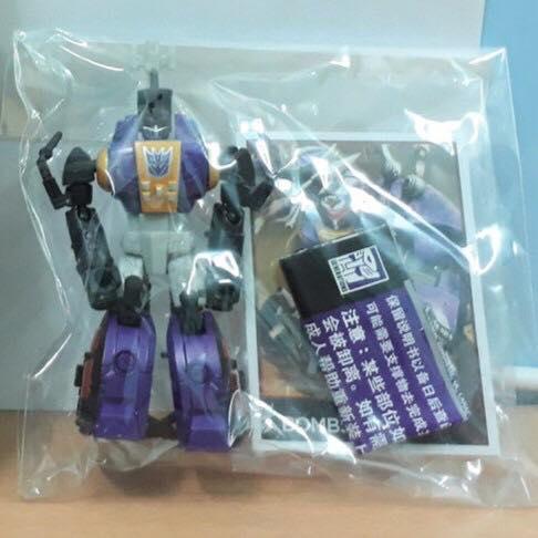 Robot BOMBSHELL - Robot Transformers 10cm lắp ráp thành bọ hung